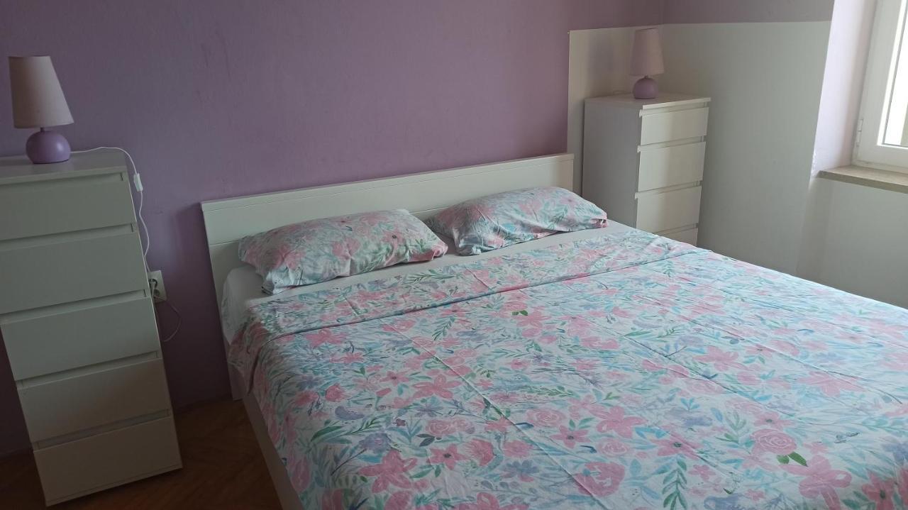 לובראן Apartman Paola מראה חיצוני תמונה